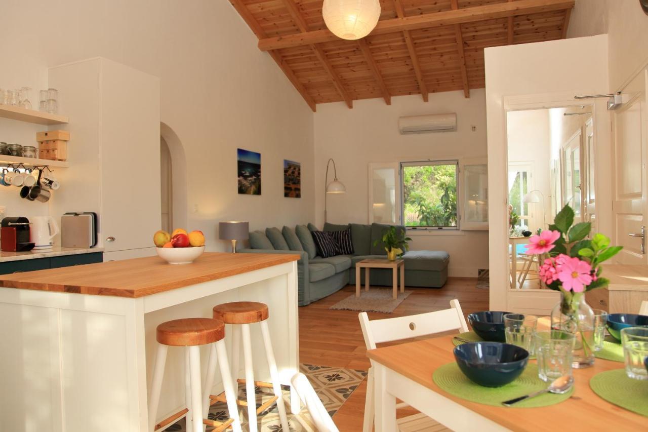 Blue Sky Cottage, Kanouli Beach Halikounas Exterior foto
